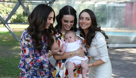  Mariana Alcalá, Adriana Olmos, Paula Zendejas y Nayelli Maya.