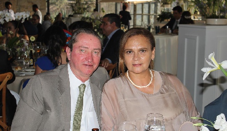   Mariano Palau y Leticia Rivas .