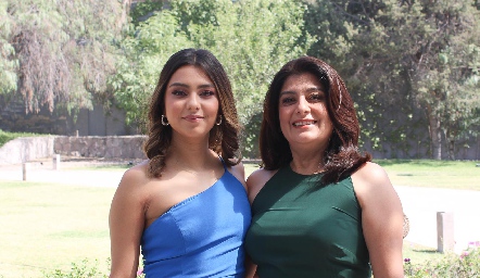  Beatriz Elías y Beatriz Rodríguez.