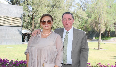  Leticia Rivas y Mariano Palau .