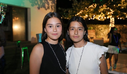  Rafaella y Natalia.