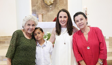 4 Generaciones, Cecilia Mendizábal, Ander Puente, Cecilia Cuesta y Cecilia Meade.