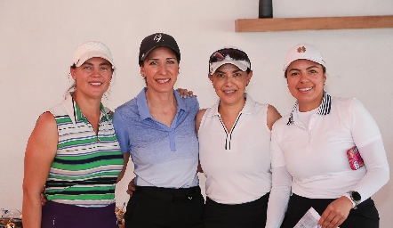  Silvia Garza, Roxana, Carla Ruiz y Alessia Mendoza.