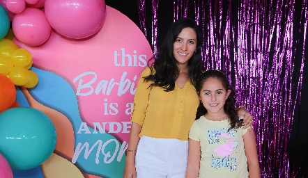  Claudia Díaz de León e Inés del Valle.
