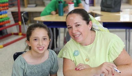  Graciela y Carolina Navarro.
