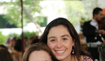  Delia Magaña y Delia López.