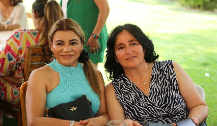  Alma Ortega y María Maza.