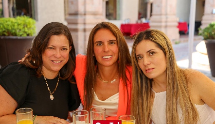  Margarita Medina, Dani de la Fuente y Graciela Torres.