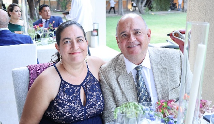  Luz María Algara y Rafael Meade.