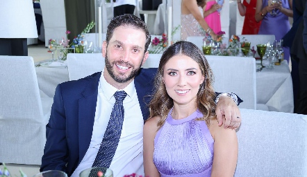  Andrés Torres y Elizabeth Treviño.
