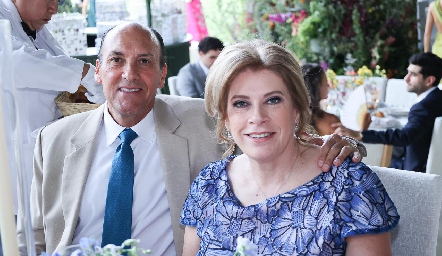  Alfredo Hernández y Benilde Díaz Infante.