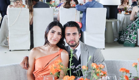  Laura López y Alessandro Domínguez.