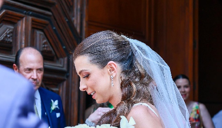  Isa Gaviño.