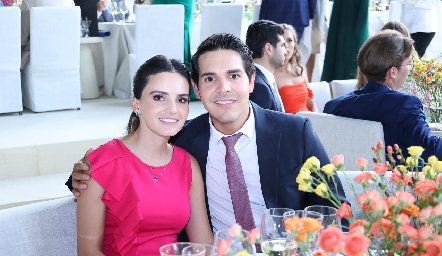  Adriana Olmos y Mauricio Tobías.