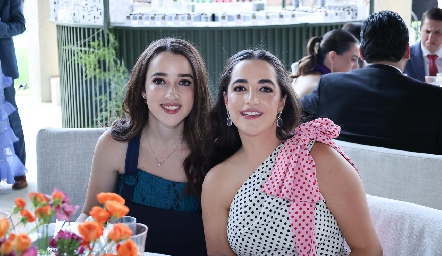  Ana y Begoña de Pedro.