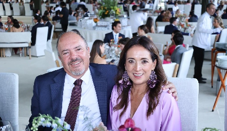  Eduardo González y Odile Sánchez.