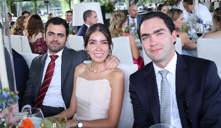  Juan Pablo Abud, Karina Alcalde y Enrique Ramírez.