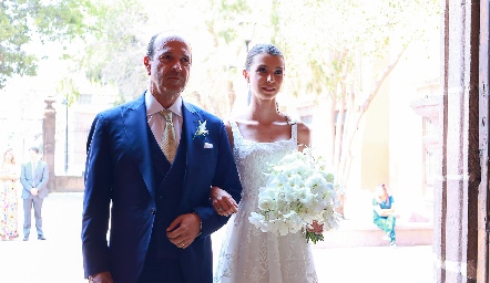  Oscar Gaviño con su hija Isabel.