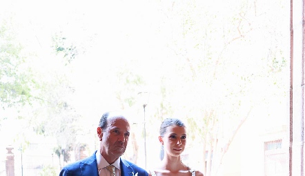 Oscar Gaviño con su hija Isabel.