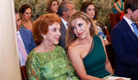   Rosa María Villarreal y Rosy Díaz Infante.