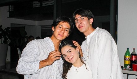  Franco Sánchez, Rocío Celis y Marcelo Abaroa.