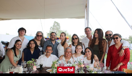 Familia Zarur.