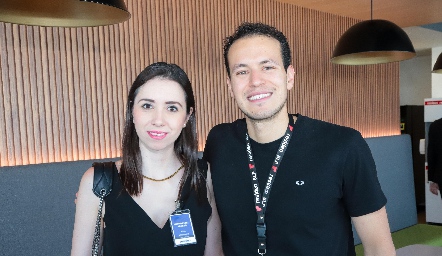  Mari Carmen Jiménez y Gustavo Medina.