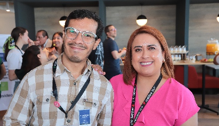  Ricardo Chávez y Gabriela Rodríguez.