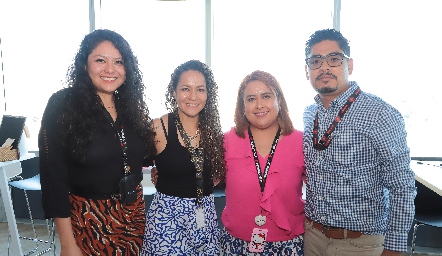 Carmina Valero, Lorena Cortez, Gabriela Rodríguez y Ángel Cisneros.