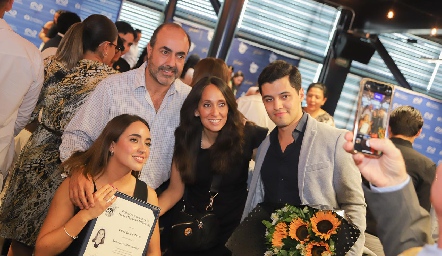  Gustavo Puente, Tatina Puente, Tatina Torres  y Sebastián Rodríguez.