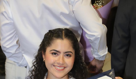  Camila Campos.