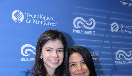  Eugenia y Gabriela.