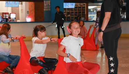  Álika y sus amigas.