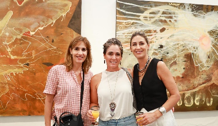  Mónica de la Rosa, Merche del Blanco y Sofía Hinojosa.