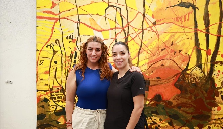  Regina Vazquez y Fernanda Gaviño.