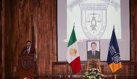  Dr. Pedro Vladimir Ibáñez García.