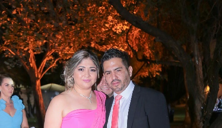  Mónica Ortiz y Ricardo Martínez.