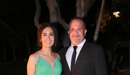  Paty Delgado y Gerardo Juárez.