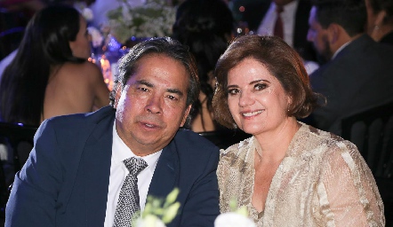  Ricardo Pérez y Maritza Campos.