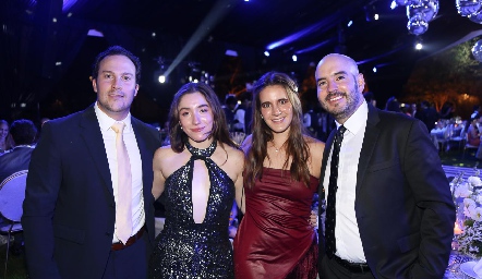  Rafael Azcona, Natalia Rosado, Mercedes Díaz y Alejandro Domínguez.