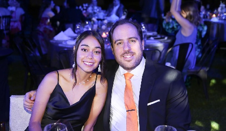  Sarai Herrera y Raúl Serrano.