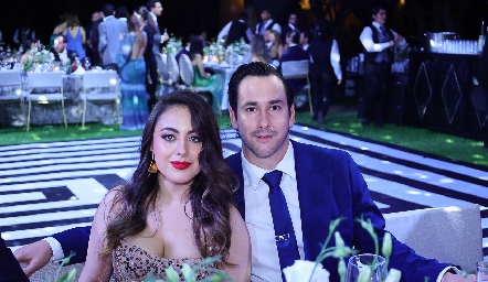   María Paulina Gómez y Everardo Araiza.