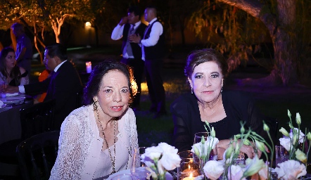  Catalina y Ana María Torres.