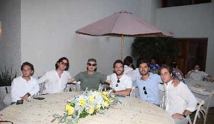Bosco Gómez, Juan Diego Martínez, Sebastián Martínez, Roberto, Juan Pablo Quintero y Tomás Alcalde.