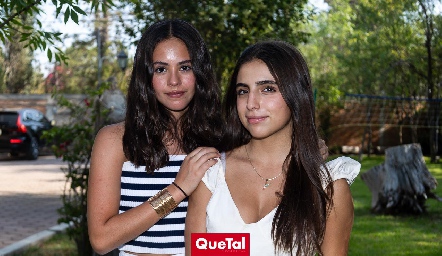  Sofía González y Valeria Alvarado.