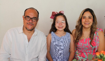  Jaime delgado, Regina Delgado y Reve Rodarte.