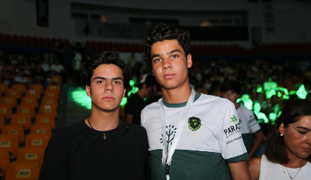  Mauricio Vera y Sebastián Leos.