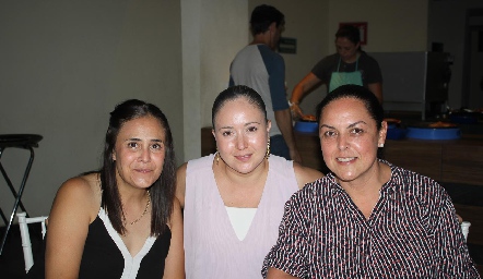  Jessica Moctezuma, Caro Herrán y Tatiana Rodríguez.