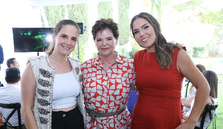  Daniela Hernández, Pilar Labastida y Pilar Allende.