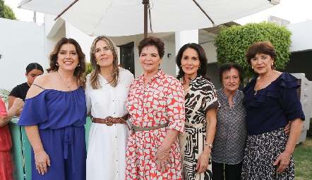  Cristina Galán, Gabriela Berrón, Pilar Labastida, Vicky Fernández, Guadalupe Perogordo y Juana Perogordo.